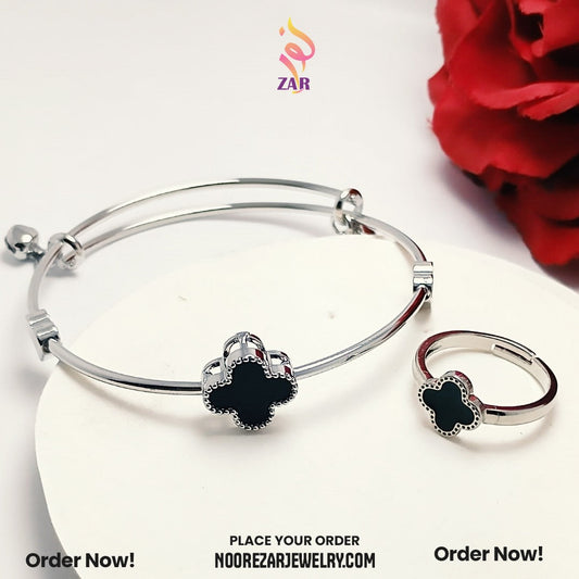 Elegant Silver Clover Ring and Bracelet Set | Adjustable & Timeless Design