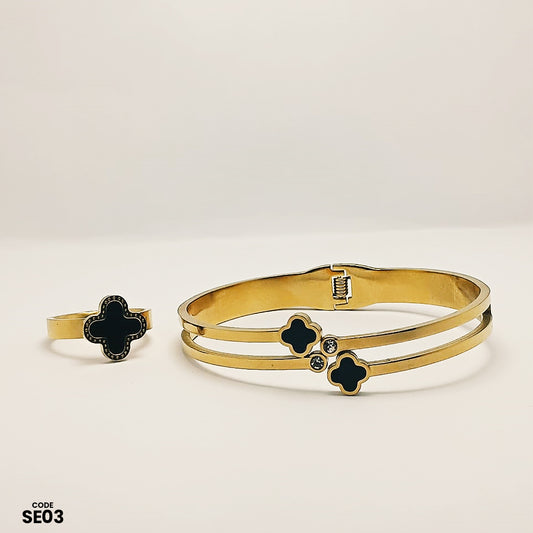 Set of Elegant Gold-Plated Clover Bracelet & Ring | SE03