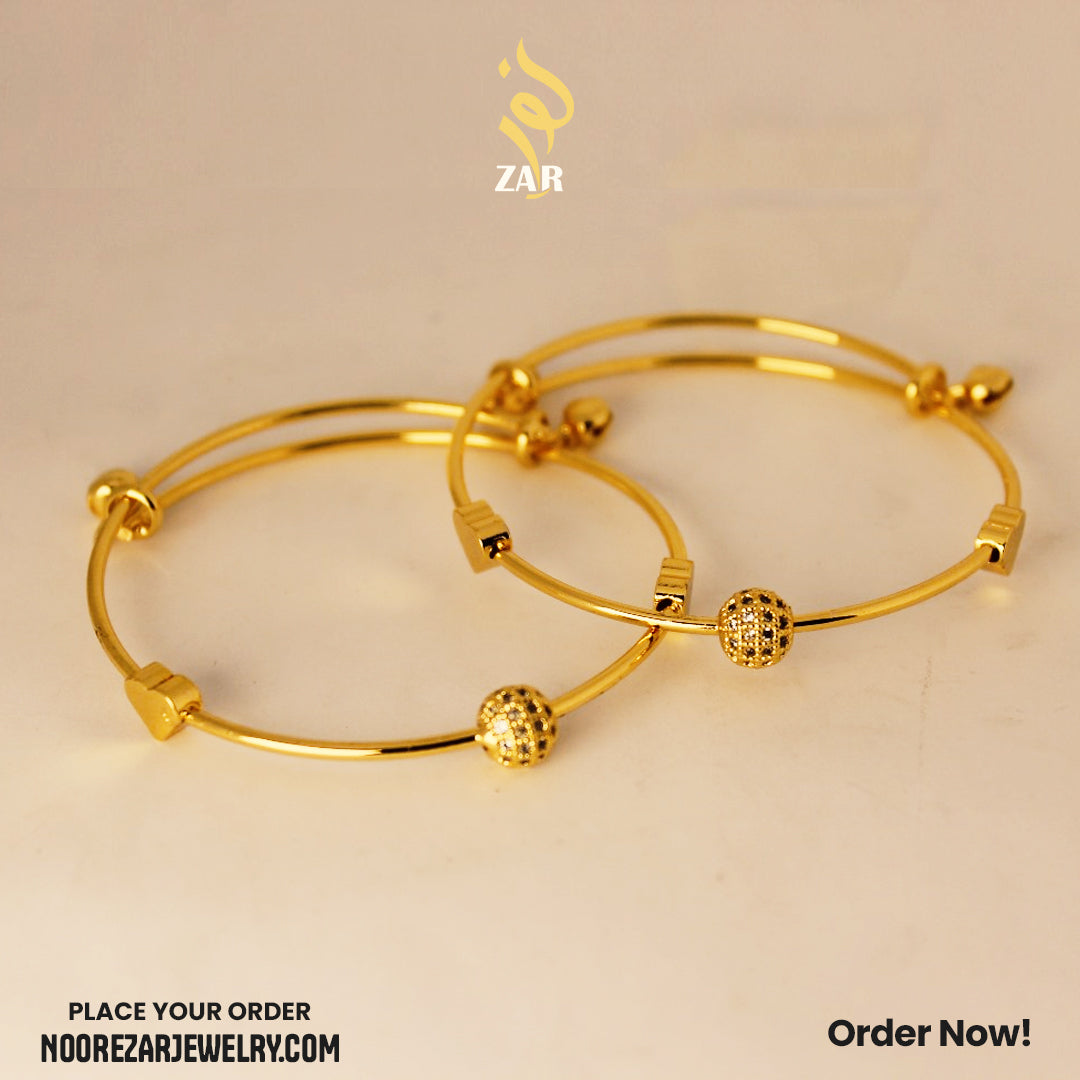 Set of 2 Silver-Toned Sparkle Ball Bracelets – Stylish Daily Wear